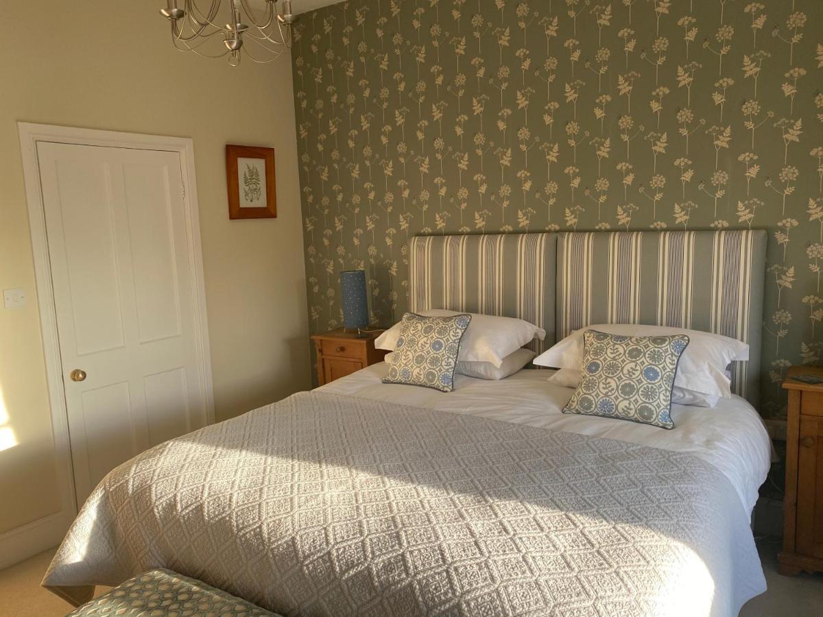 Burleigh House B And B Bed & Breakfast เท็นเบอรี ภายนอก รูปภาพ