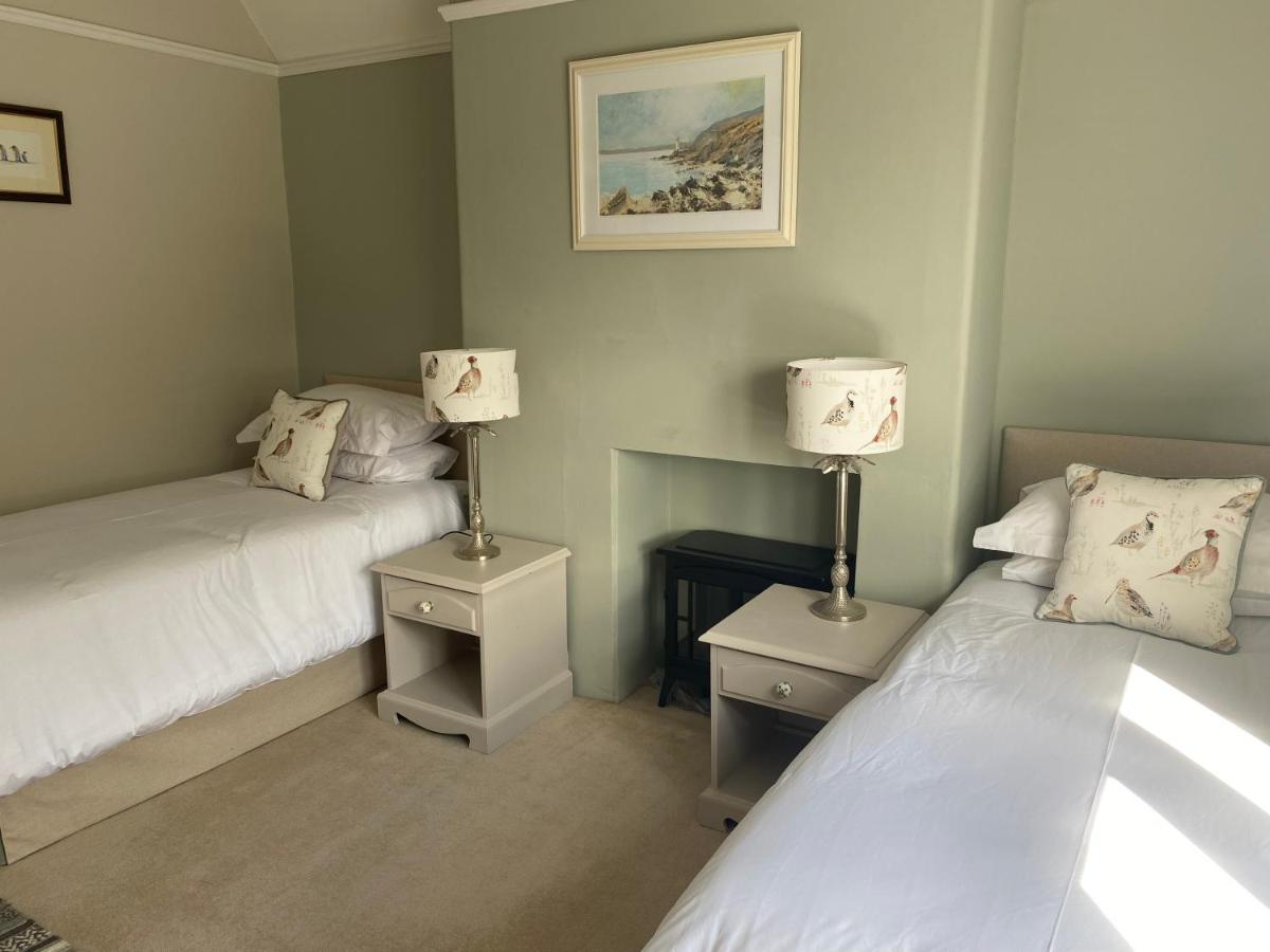 Burleigh House B And B Bed & Breakfast เท็นเบอรี ภายนอก รูปภาพ